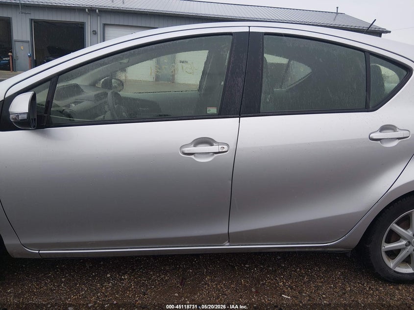 2013 Toyota Prius C Three VIN: JTDKDTB30D1051004 Lot: 45118731