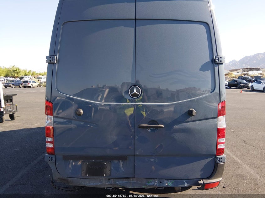 2018 Mercedes-Benz Sprinter 2500 Standard Roof V6 VIN: WD3PE7CD5JP623849 Lot: 45118760
