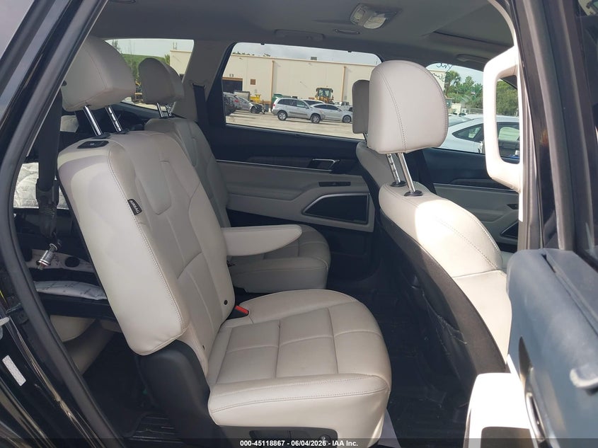 2023 KIA TELLURIDE auction photo 8