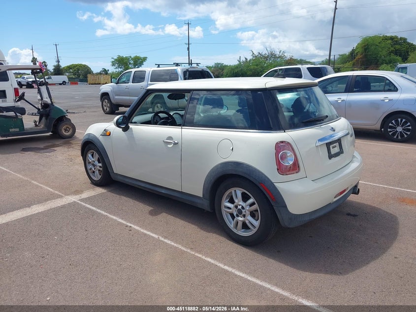 Vin: wmwsu3c55bt098530, lot: 45616498, mini cooper 20113