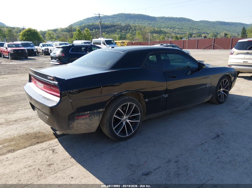 Vin: 2b3cj7dw0ah283418, lot: 45616608, dodge challenger srt8 20104