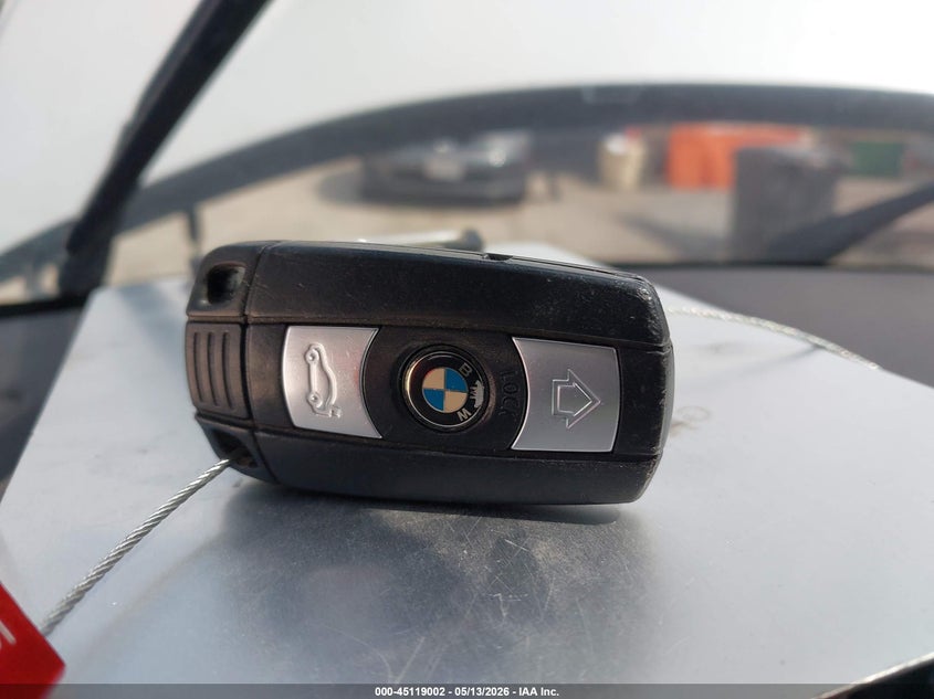 2014 BMW X1 xDrive28I VIN: WBAVL1C58EVY13636 Lot: 45119002