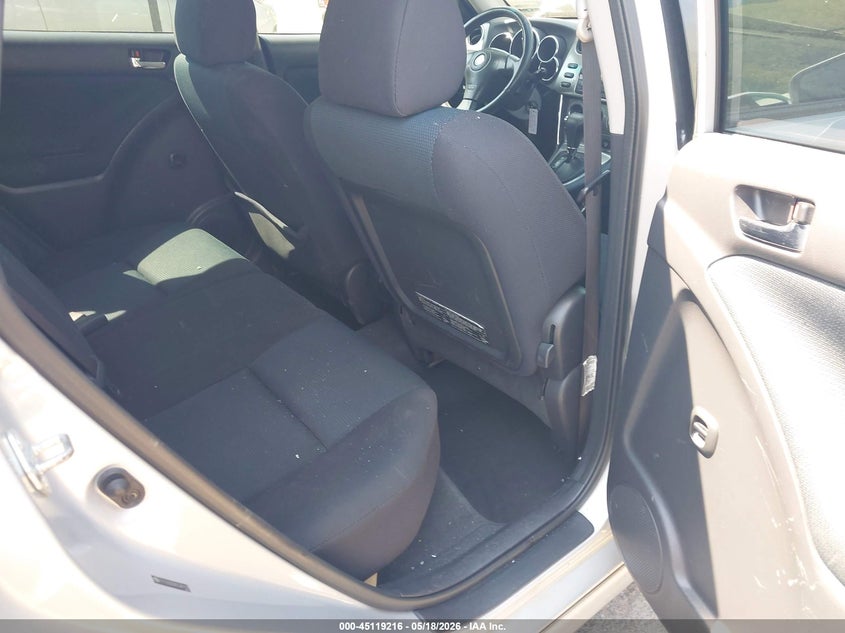 2005 Toyota Matrix Xr VIN: 2T1LR32E85C381137 Lot: 45119216