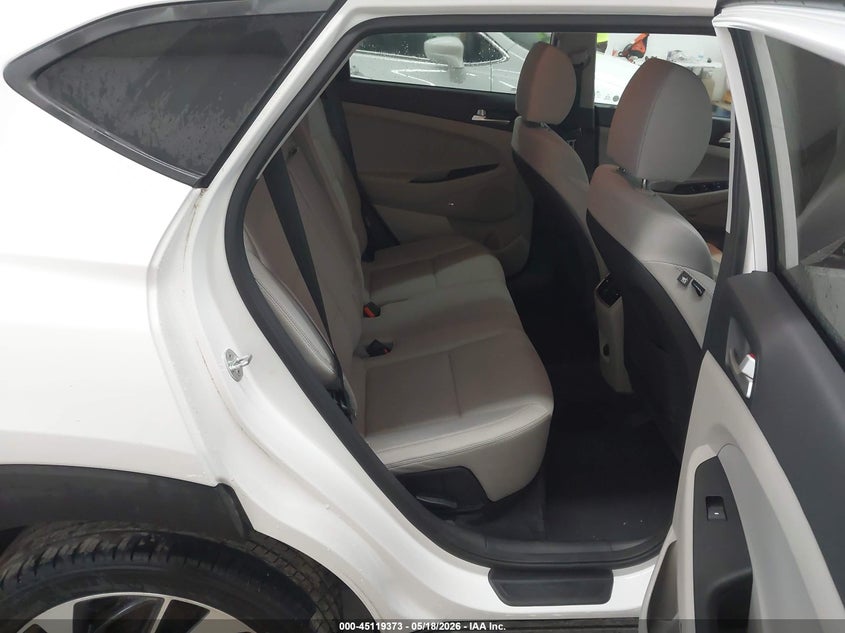 2021 HYUNDAI TUCSON auction photo 8