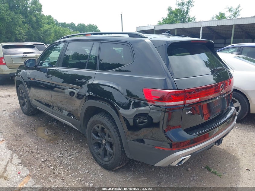 2024 VOLKSWAGEN ATLAS auction photo 3