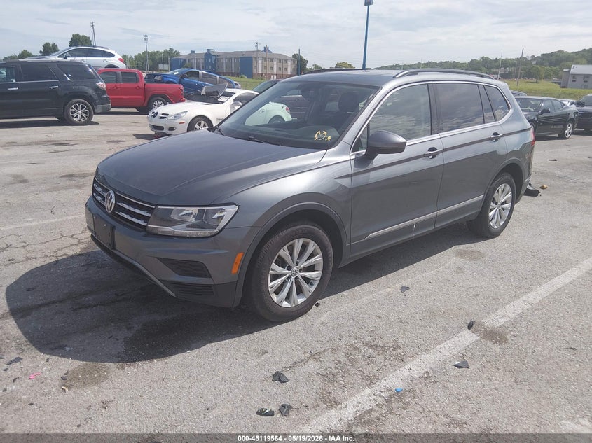 2018 Volkswagen Tiguan 2.0t Se/2.0t Sel 3VV2B7AXXJM081063 photo 1