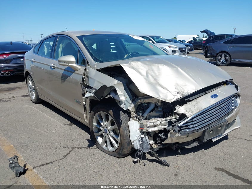 Vin: 3fa6p0pu4jr246488, lot: 45617223, ford fusion energi se luxury 2018 img_1