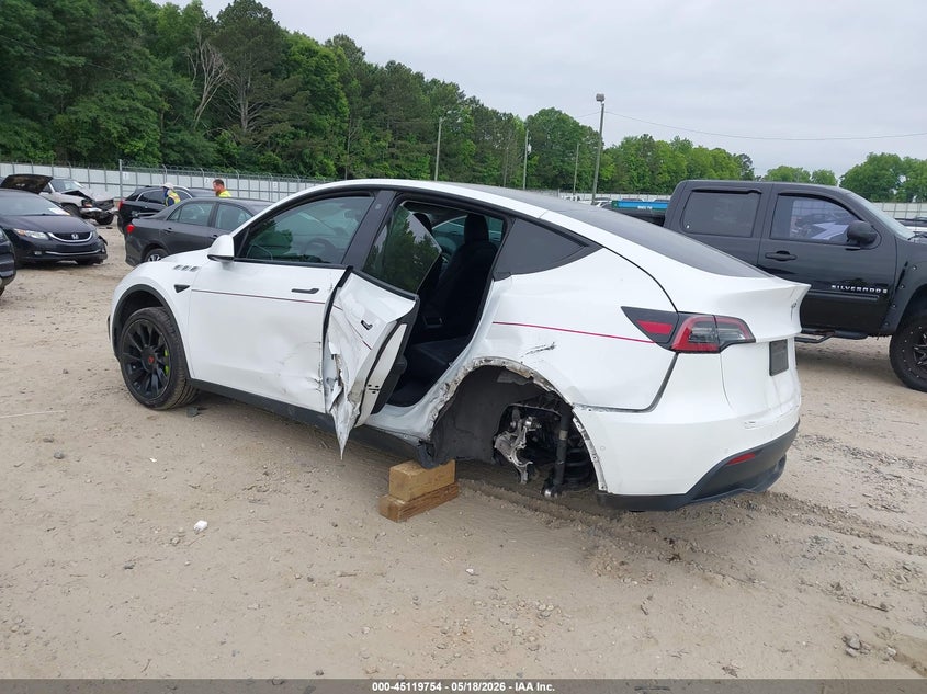 Vin: 5yjygdee1mf157165, lot: 45617370, tesla model y long range dual motor all-wheel drive 20213