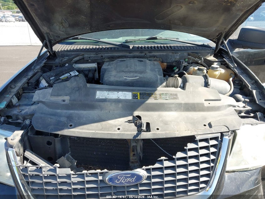 2004 Ford Expedition Xlt VIN: 1FMPU16W04LA01816 Lot: 45119787