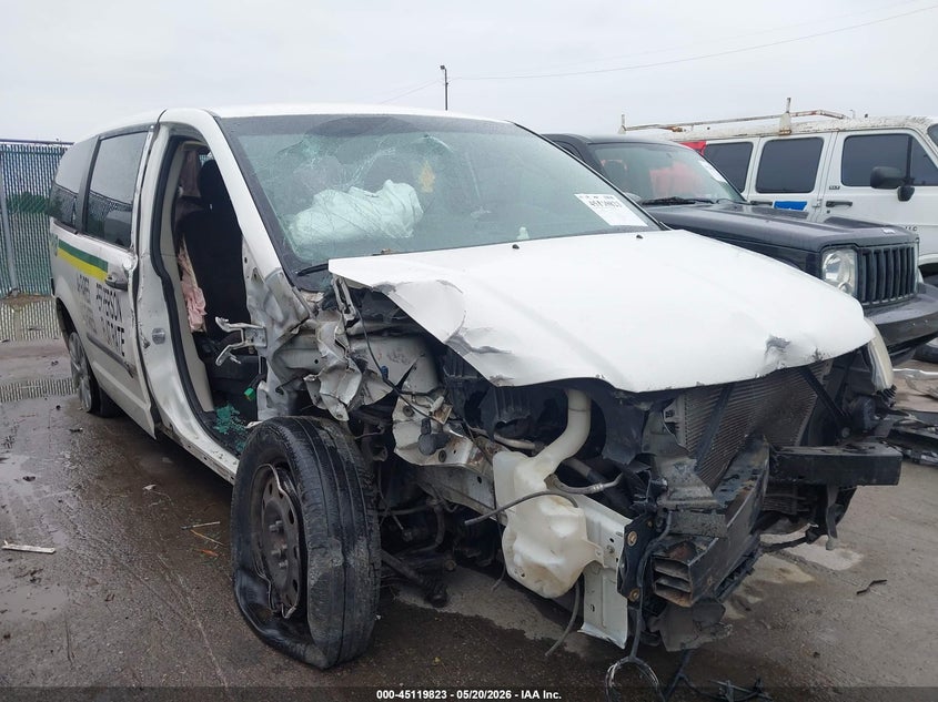 Vin: 2c4rdgbg1dr765096, lot: 45617439, dodge grand caravan american value pkg 2013 img_1