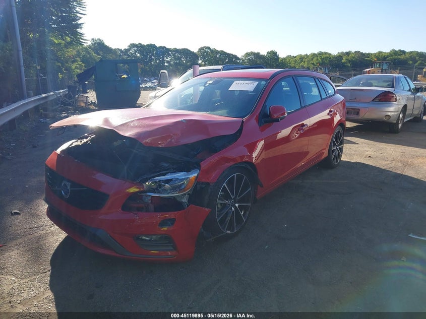 Vin: yv140mel2j2382687, lot: 45617511, volvo v60 t5 dynamic 20182