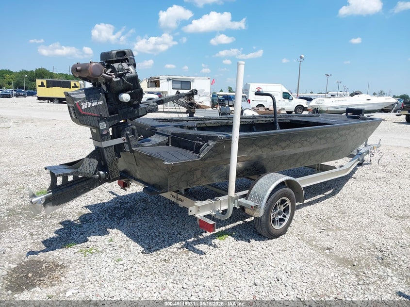 2025 GATOR 18' auction photo 4