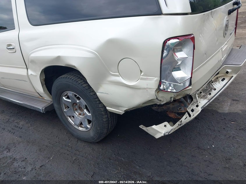 2005 Cadillac Escalade Esv Standard VIN: 3GYFK66N85G260184 Lot: 45120047