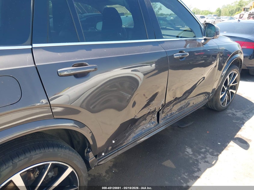 2023 VOLVO XC90 auction photo 6