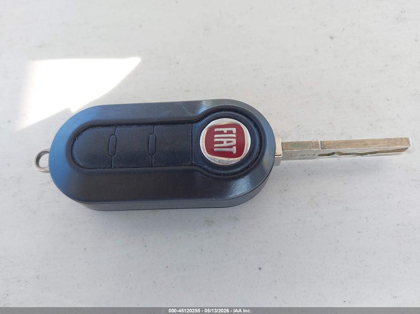 2017 Fiat 500E Battery Electric VIN: 3C3CFFGE6HT502921 Lot: 45120255