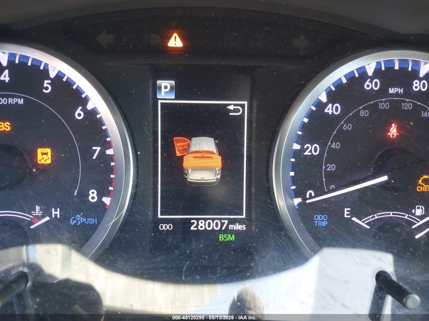 2019 TOYOTA HIGHLANDER auction photo 7