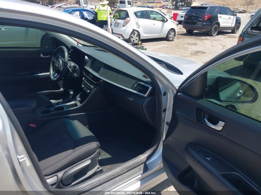 2020 KIA OPTIMA auction photo 5