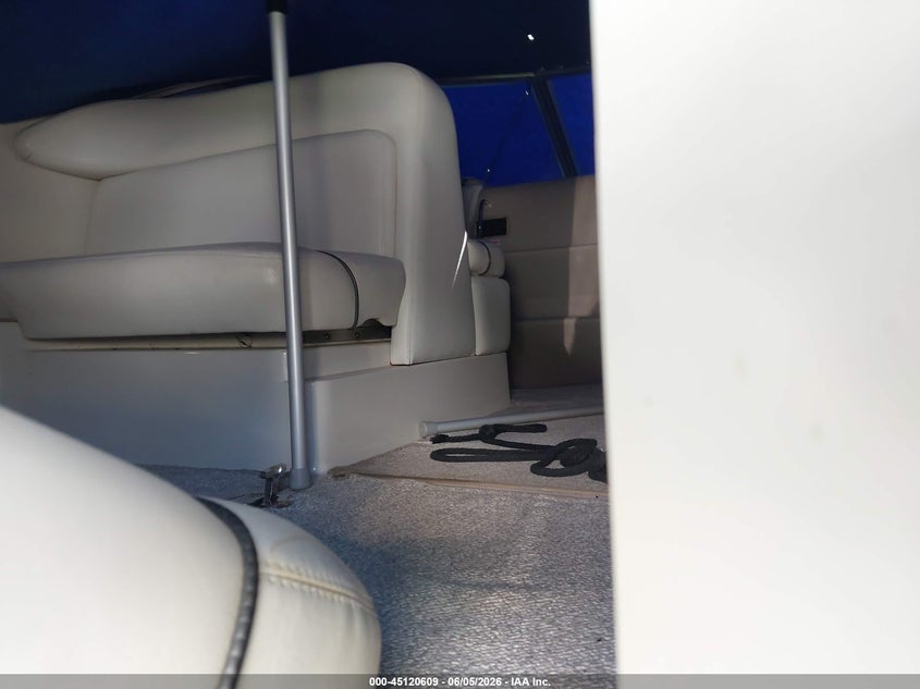 2004 SEA RAY 240 SUNDANCER auction photo 7