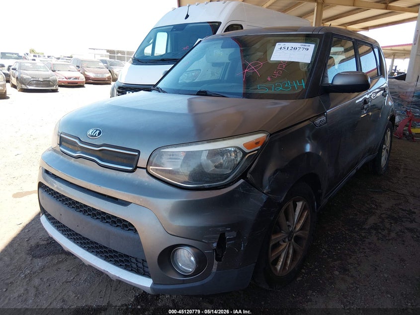2018 Kia Soul + KNDJP3A51J7572344 photo 1