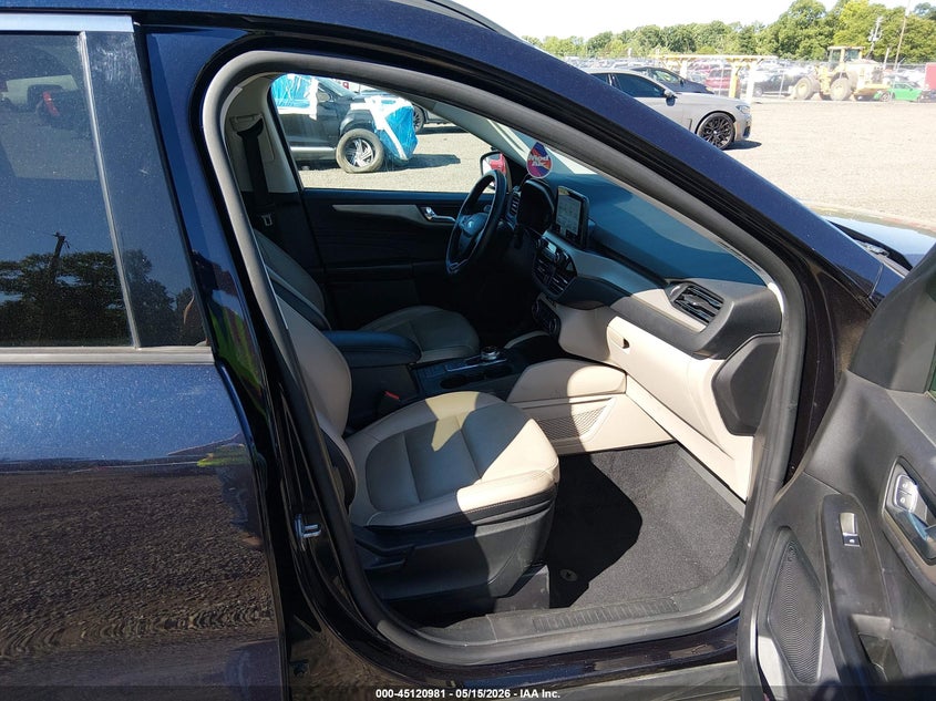 2021 FORD ESCAPE auction photo 5