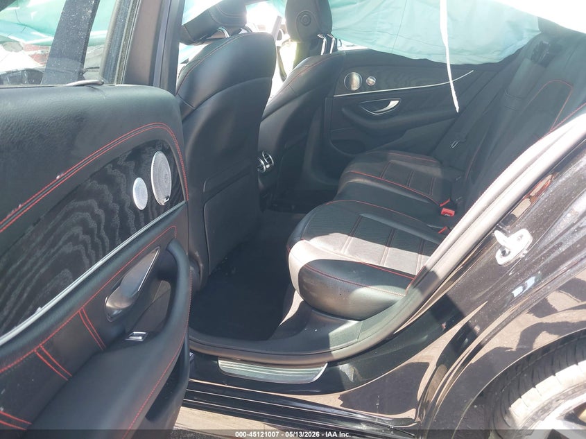 AtlanticExpress - Mercedes-Benz E-Class