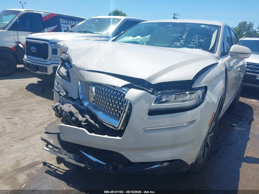 2021 Lincoln Nautilus Standard VIN: 2LMPJ6J98MBL15824 Lot: 45121182