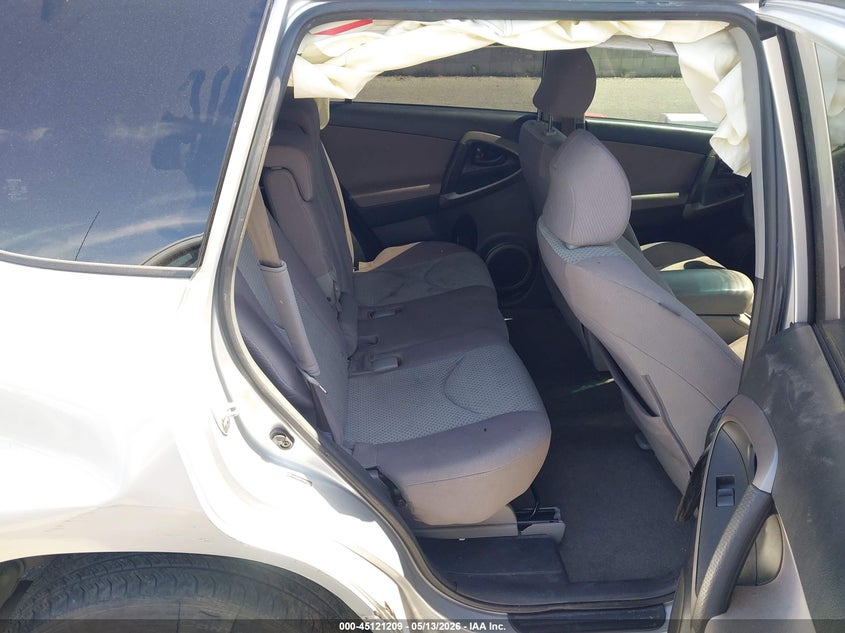2006 TOYOTA RAV4 auction photo 8