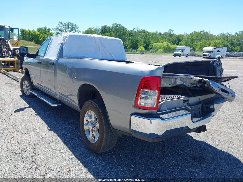 Vin: 3c6ur5jl9rg337540, lot: 45618925, ram 2500 big horn  4x4 8' box 20243