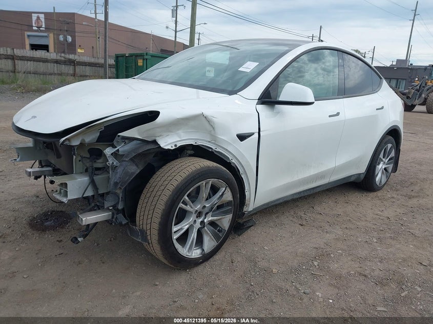 2023 TESLA MODEL Y auction photo 2