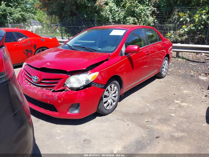2013 Toyota Corolla Le 2T1BU4EE9DC003354 photo 1