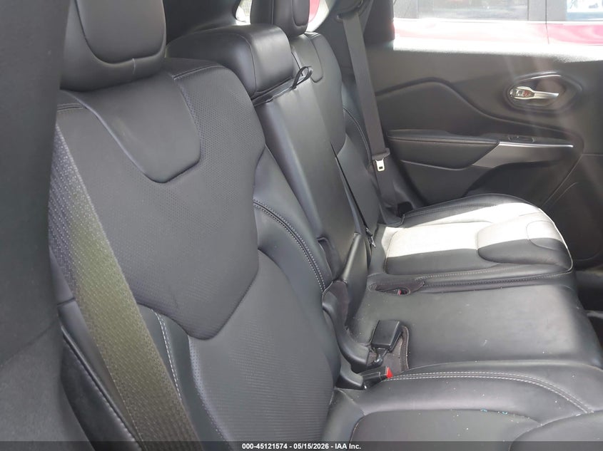 2022 JEEP CHEROKEE auction photo 8