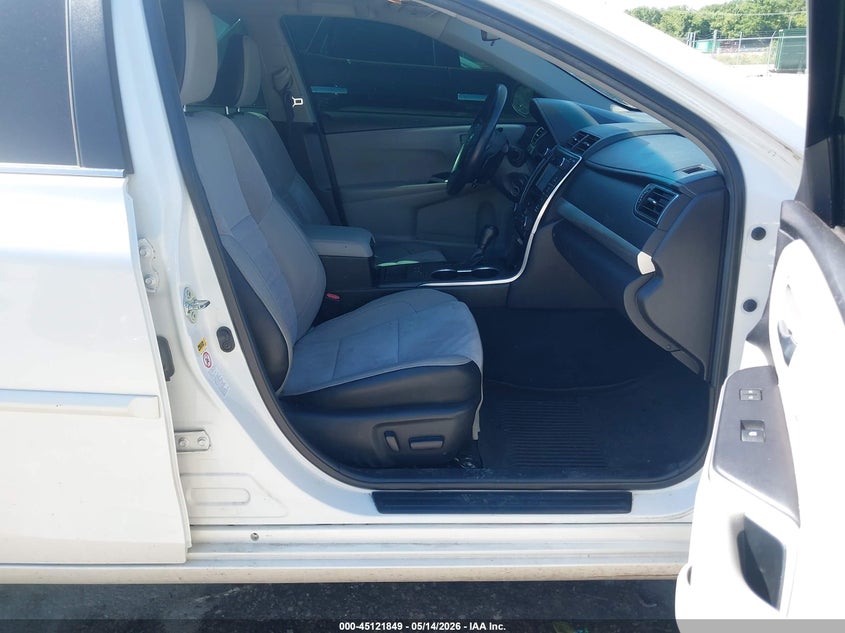 2015 TOYOTA CAMRY auction photo 5