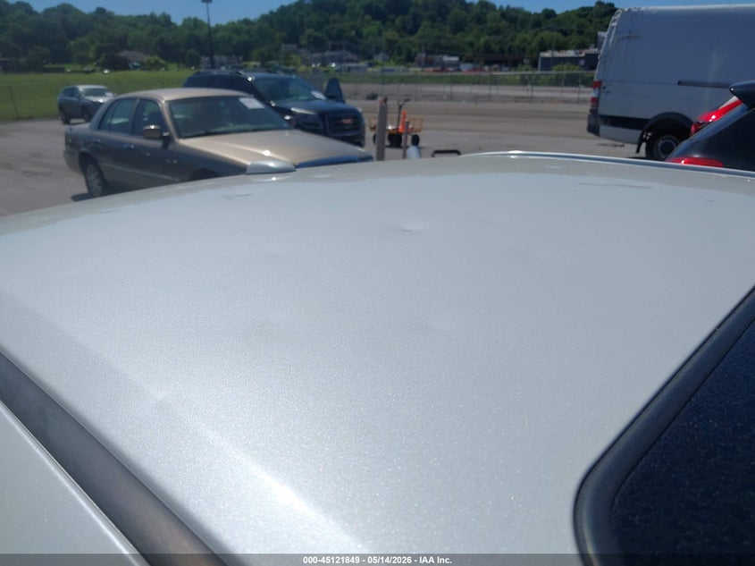 2015 TOYOTA CAMRY auction photo 6