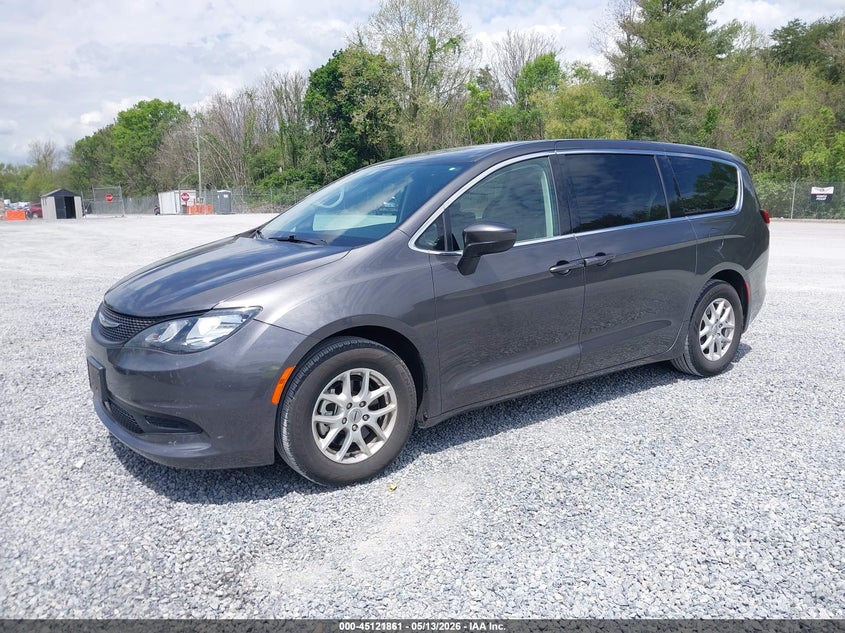Vin: 2c4rc1cg0nr132394, lot: 45619477, chrysler voyager lx 20222