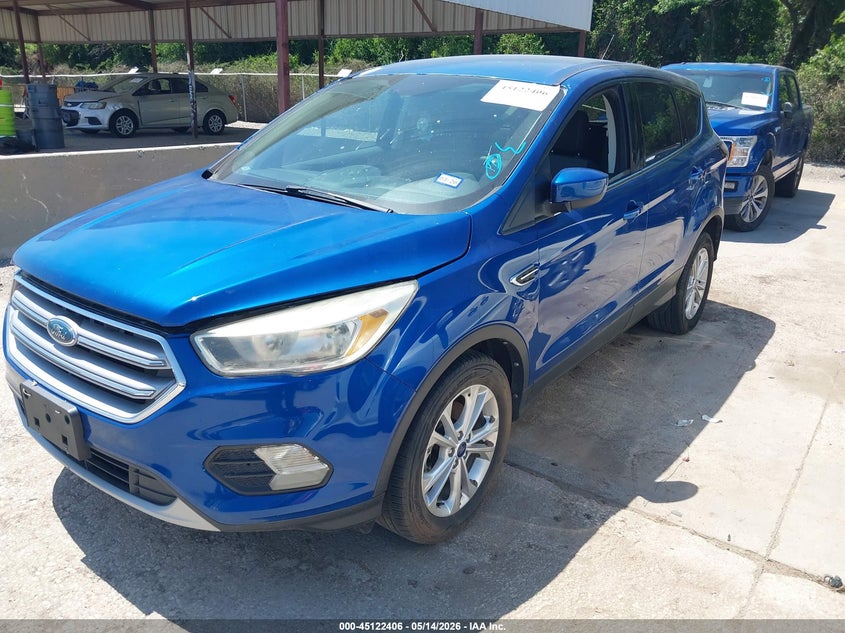 2017 FORD ESCAPE auction photo 2