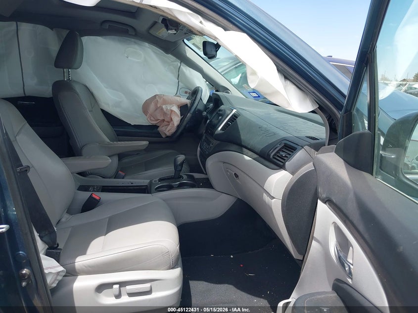 2017 HONDA PILOT auction photo 5