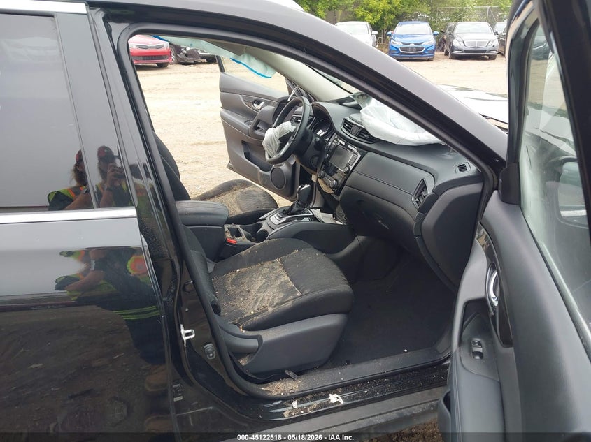 2020 NISSAN ROGUE auction photo 5