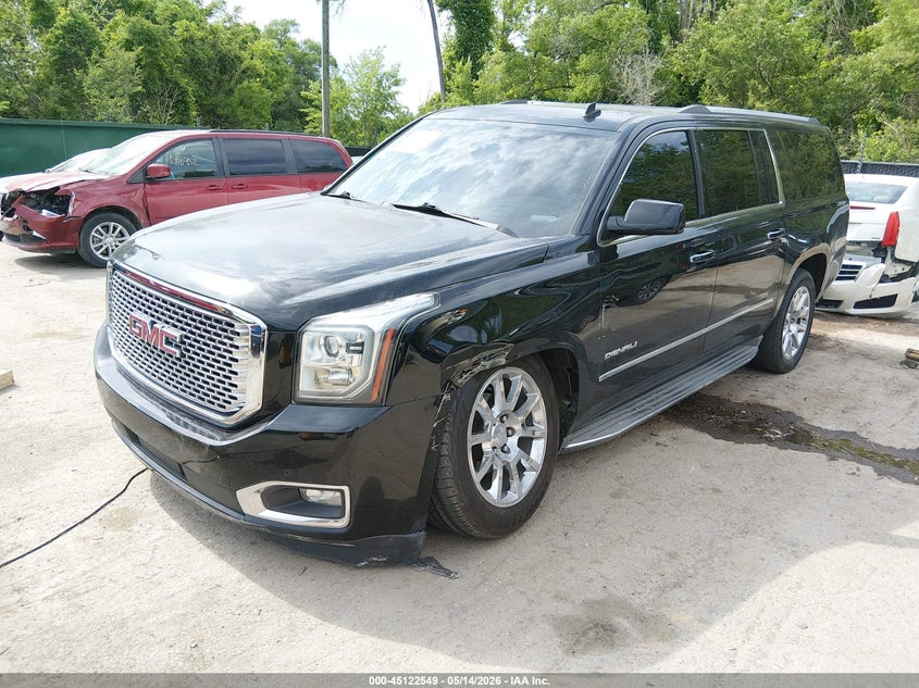 GMC YUKON XL 1500 - zdjęcie 2