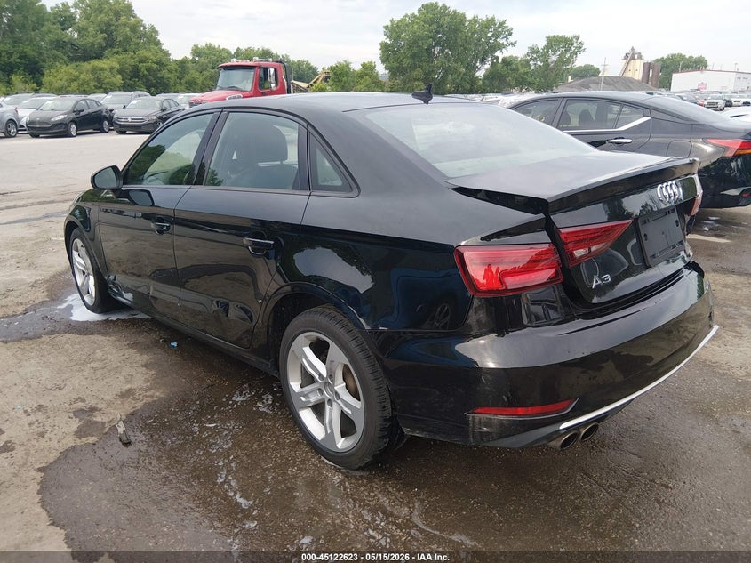 2018 AUDI A3 auction photo 3