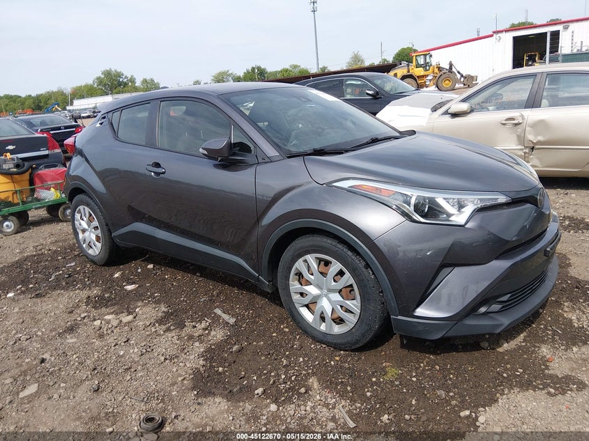 2019 TOYOTA C-HR LE