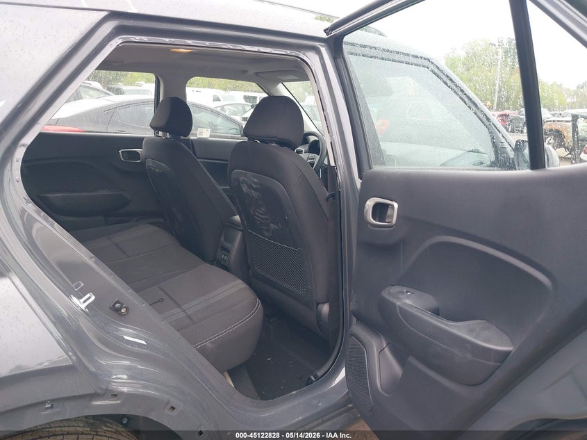 2026 HYUNDAI VENUE auction photo 8