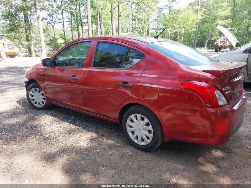 2019 NISSAN VERSA auction photo 3