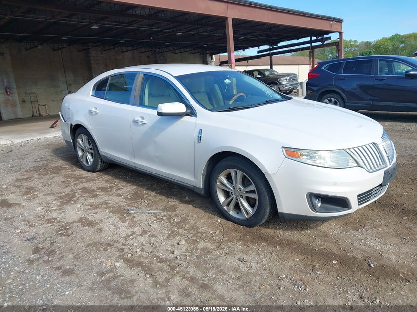 2011 LINCOLN MKS