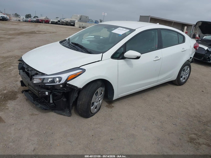 Vin: 3kpfk4a77je218405, lot: 45620725, kia forte lx 20182