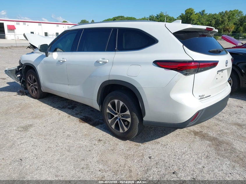 Vin: 5tdgzrah2ns552570, lot: 45620800, toyota highlander xle 20223