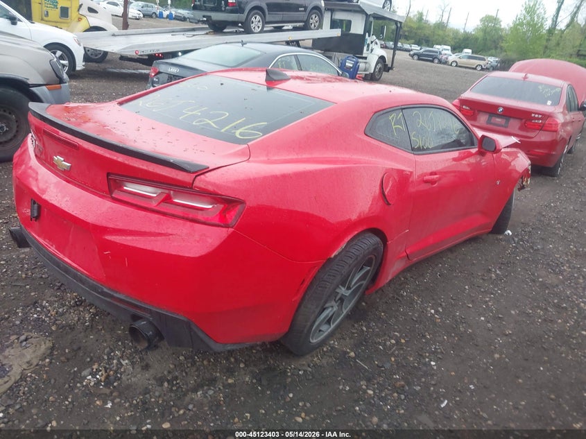 2018 CHEVROLET CAMARO auction photo 4