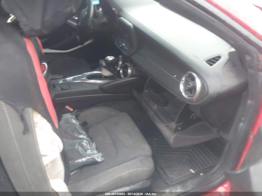 2018 CHEVROLET CAMARO auction photo 5