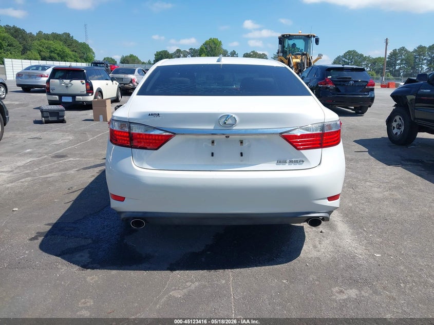 2015 Lexus Es 350 VIN: JTHBK1GG8F2204682 Lot: 45123416