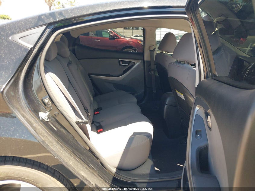 2014 HYUNDAI ELANTRA auction photo 8