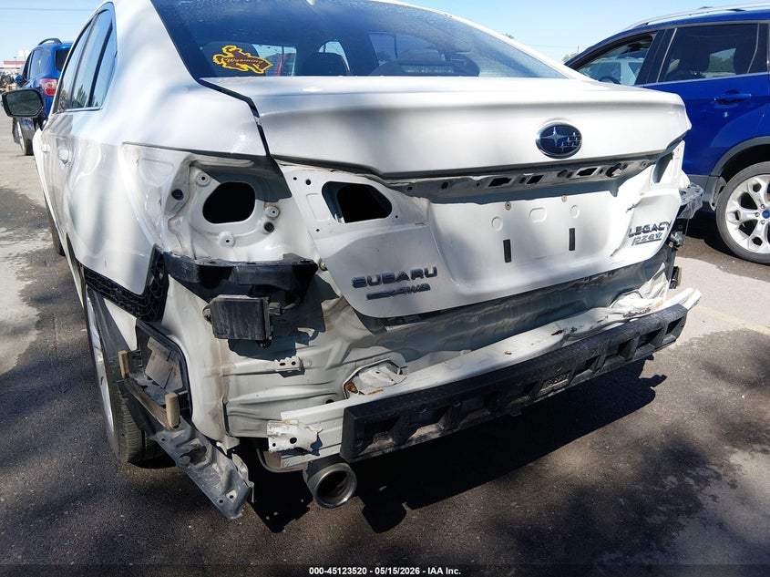 2017 SUBARU LEGACY auction photo 6